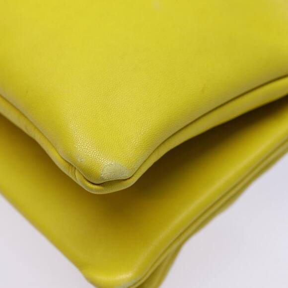 CELINE Trio Large Shoulder Bag Leather Yellow Gold - Picture 14 of 16